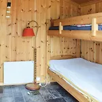 Дом отдыха Four-bedroom In