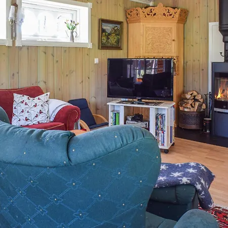 Four-bedroom In Сasa de vacaciones *